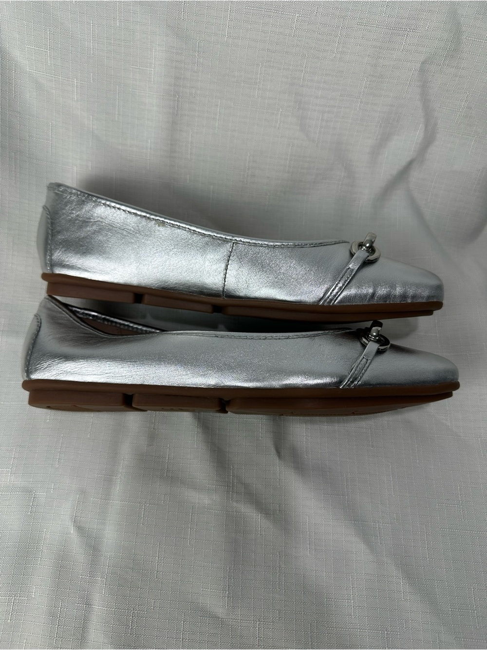Easy Spirit Brandi Silver Size 7.5 - Picture 6 of 6